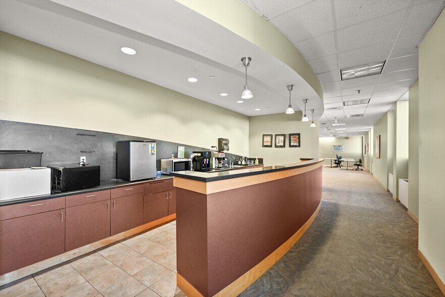More Photos Of 55 Merritt Blvd, Trumbull Office For Lease