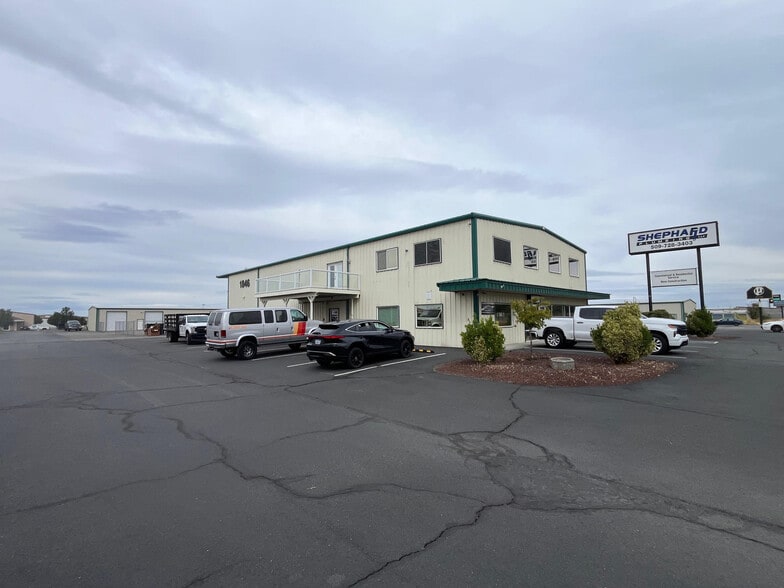 More Photos Of 1846 Terminal Dr, Richland Flex For Sale