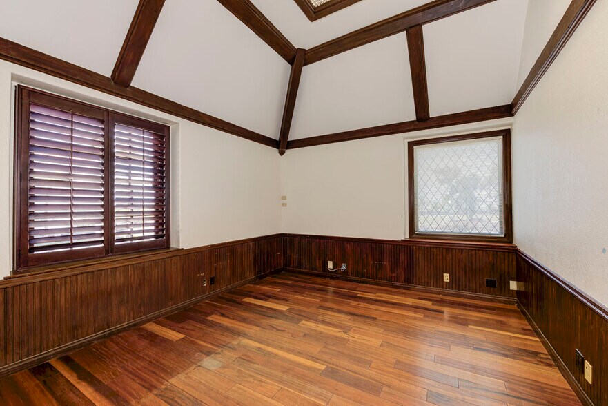 More Photos Of 2449 S El Camino Real, San Clemente Storefront Retail Office For Sale