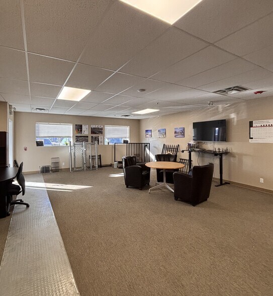 More Photos Of 34 Wrangler Pl SE, Rocky View No 44 Warehouse For Sale