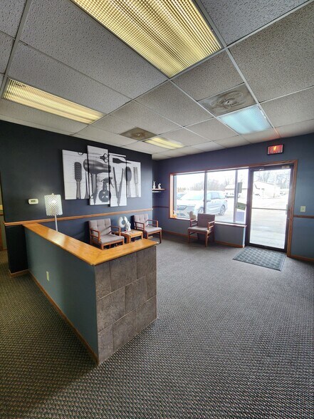 Primary Photo Of 935 Horicon St, Mayville Unknown For Lease