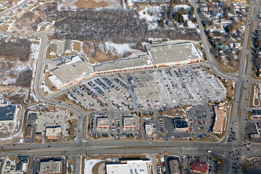 More Photos Of 5500 Washington Ave, Racine Unknown For Lease