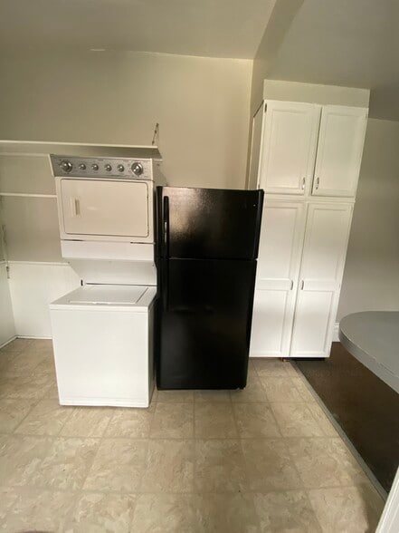 More Photos Of 1309 E Carson St, Pittsburgh Storefront Retail Residential For Sale