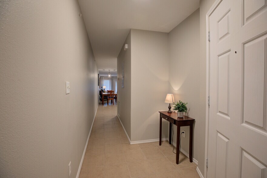 More Photos Of 740 E Mather St, New Braunfels Apartments For Sale