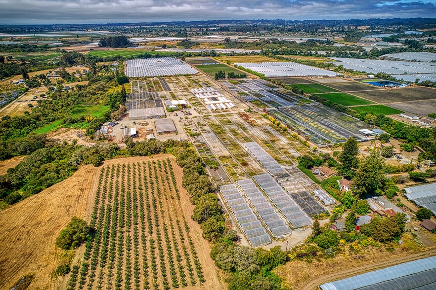 More Photos Of 400 Casserly Rd, Watsonville Land For Lease