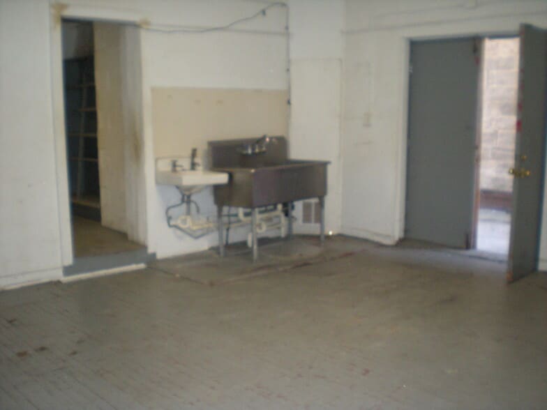 More Photos Of 6107 St Clair Ave, Cleveland Storefront Retail Residential For Lease