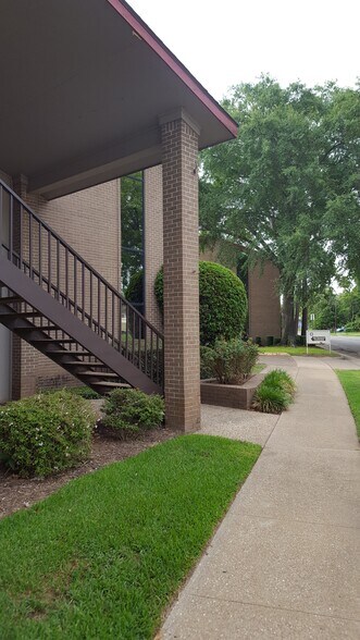 More Photos Of 401 E Front St, Tyler Medical For Lease