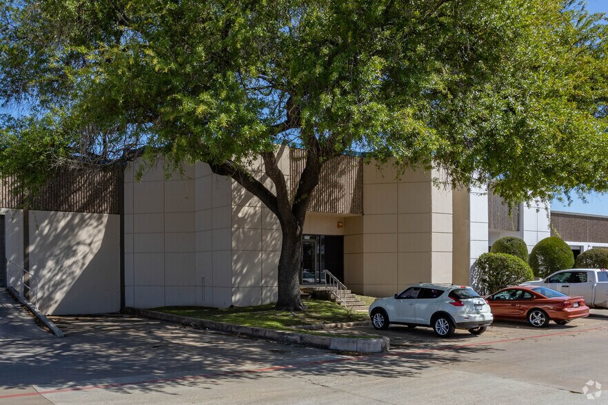 More Photos Of 8784-8798 Westpark Dr, Houston Warehouse For Lease