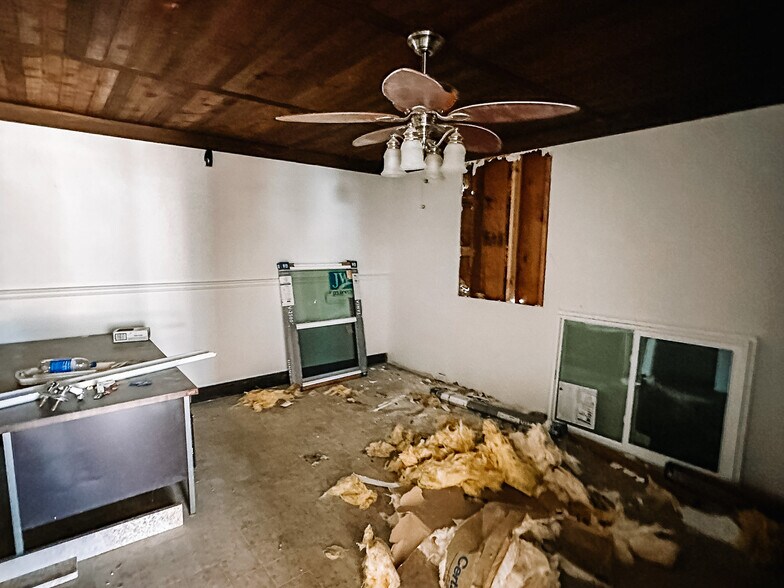 More Photos Of 1010 N Eufaula Ave, Eufaula Hotel For Sale