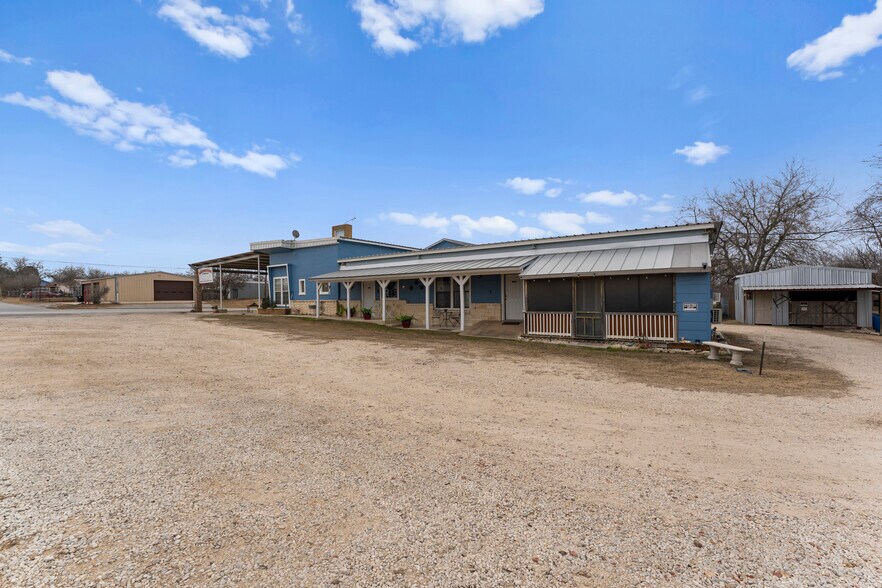 More Photos Of 1911 State Hwy 132, Natalia Multifamily For Sale