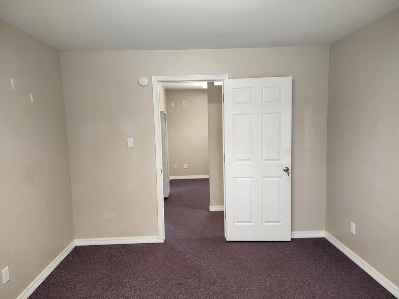 More Photos Of 154 E Merritt St, Prescott Medical For Lease