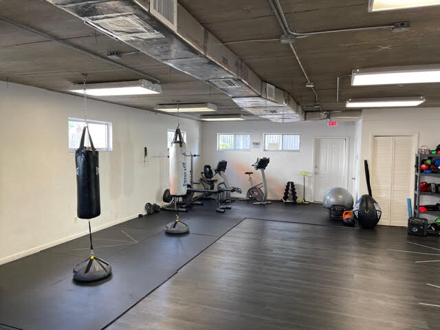 More Photos Of 1615 Ridgewood Ave, Holly Hill Loft Creative Space For Sale