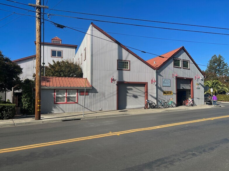 More Photos Of 53-61 Front St, Healdsburg General Retail For Lease