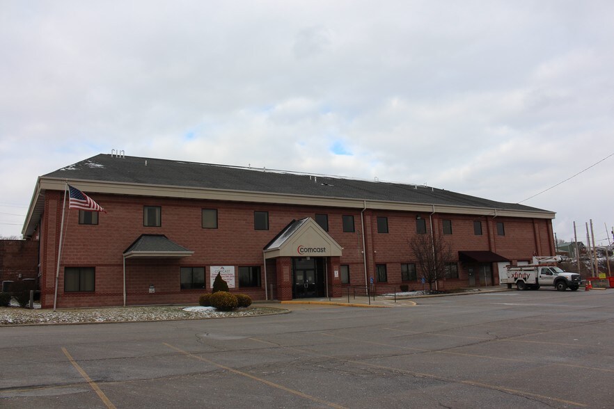 More Photos Of 100 Welday Ave, Steubenville Office For Lease