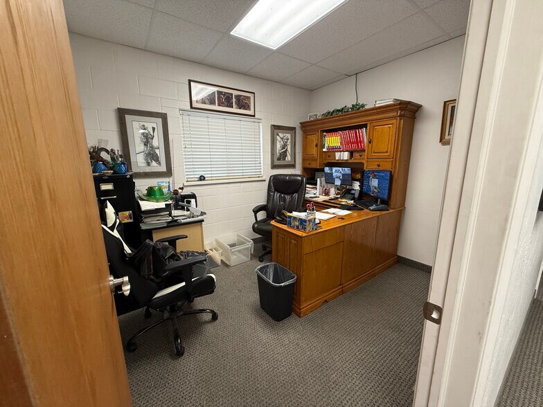 More Photos Of 108 N State St, Orem Freestanding For Lease