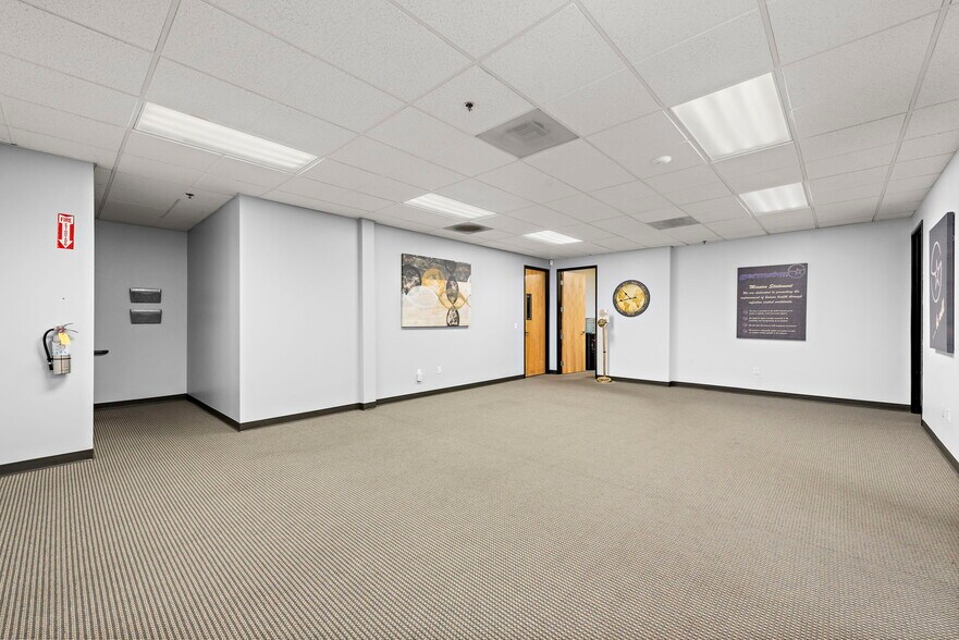 More Photos Of 20562 Crescent Bay Dr, Lake Forest Warehouse For Lease