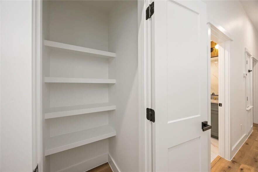 More Photos Of 8009 Cora st, Houston Multifamily For Sale