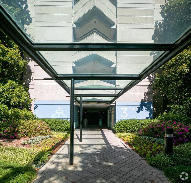 More Photos Of 6 Concourse Pky NE, Atlanta Office For Lease