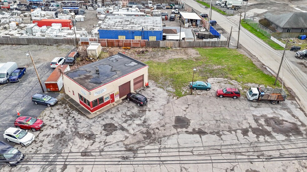 Primary Photo Of 1803 Lyell Ave, Rochester Auto Repair For Sale