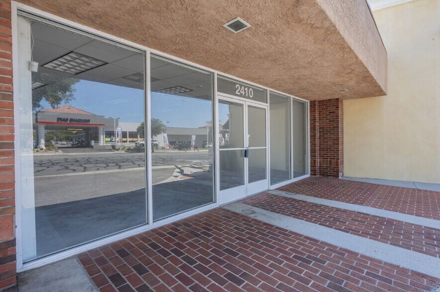 More Photos Of 2410 E Thousand Oaks Blvd, Thousand Oaks Freestanding For Sale