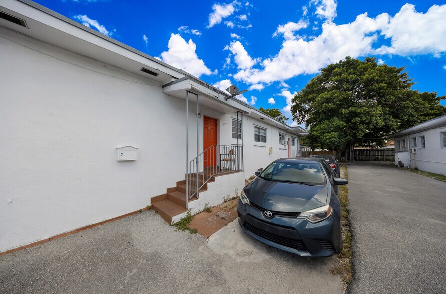 More Photos Of 4831 W Flagler St, Coral Gables Apartments For Sale