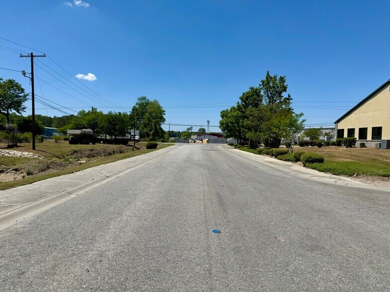 More Photos Of 7192 Design St, North Charleston Land For Lease