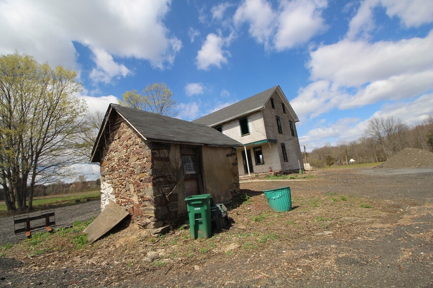 More Photos Of 12 Lynnbrook Dr, Lambertville Land For Sale