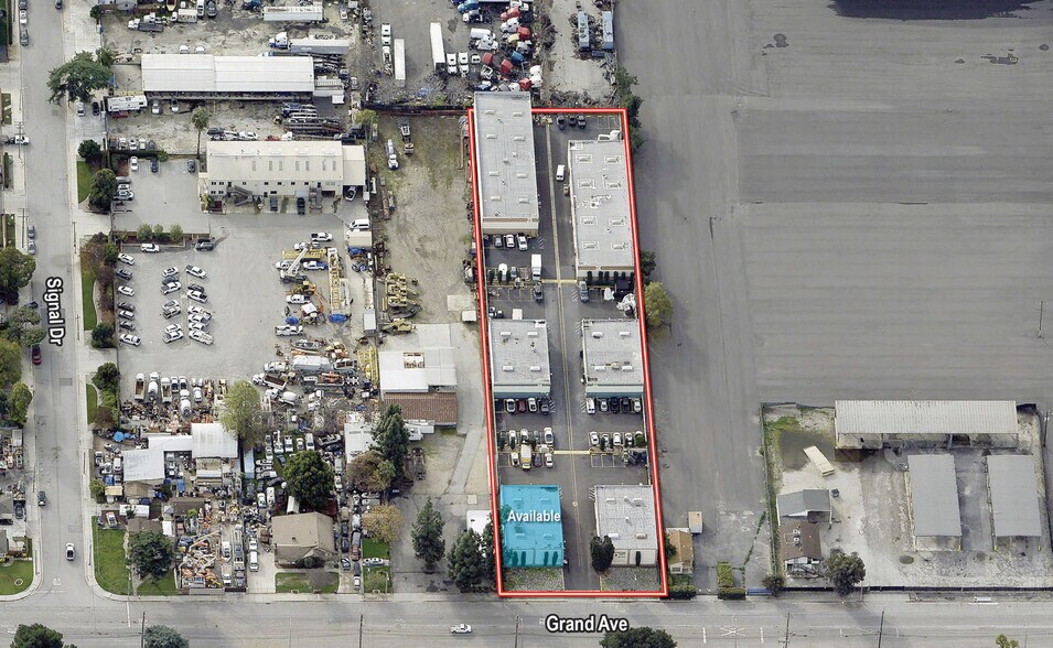 Primary Photo Of 1376 E Grand Ave, Pomona Unknown For Lease