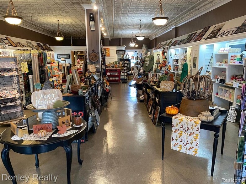 More Photos Of 3014 Main St, Marlette Storefront Retail Office For Sale