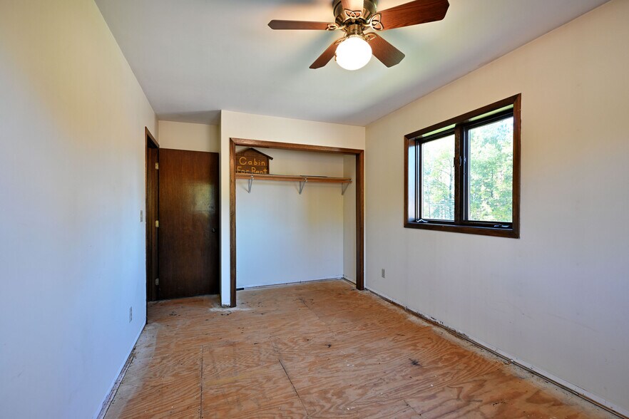 More Photos Of 23694 Clam Lake Rd, Clam Lake Restaurant For Sale