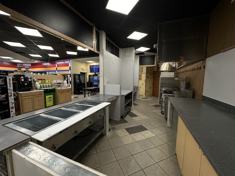 More Photos Of 3395 Schuylkill Rd, Spring City Service Station For Lease