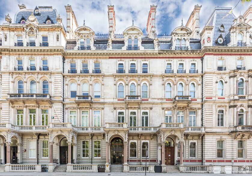 Primary Photo Of 13 Grosvenor Gdns, London Office For Sale