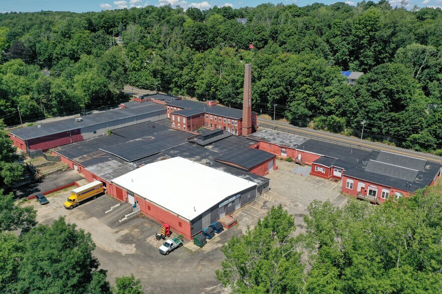 More Photos Of 21-69 S Main St, Leicester Light Distribution For Lease