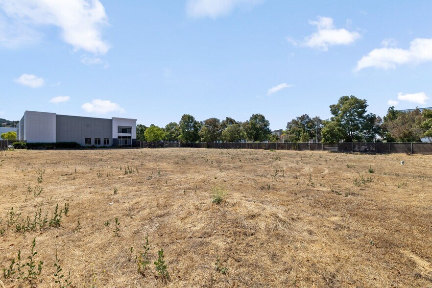 More Photos Of Digital Dr, Morgan Hill Land For Sale