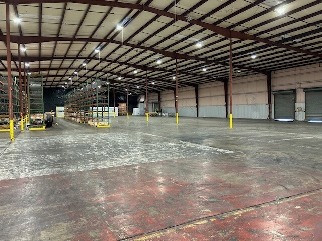 More Photos Of 444 Bear Creek Cutoff Rd, Tuscaloosa Warehouse For Lease
