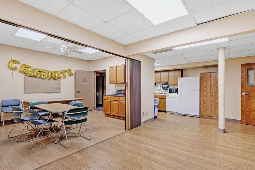 More Photos Of 1144 Dublin Rd, Columbus Office For Sale