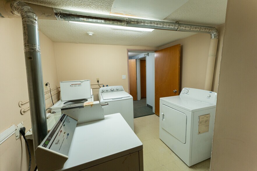More Photos Of 103 Alder Dr, Hinton Multifamily For Sale