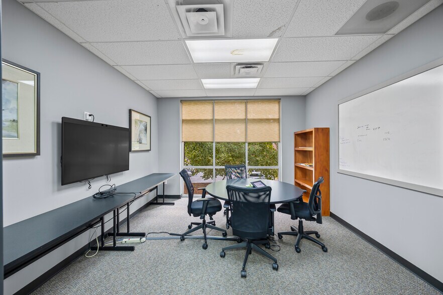 More Photos Of 26 Security Dr, Jackson Office For Lease