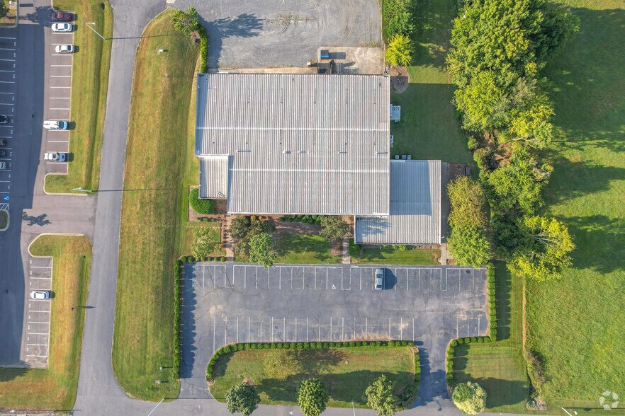 More Photos Of 12243 Nations Ford Rd, Pineville Light Manufacturing For Lease