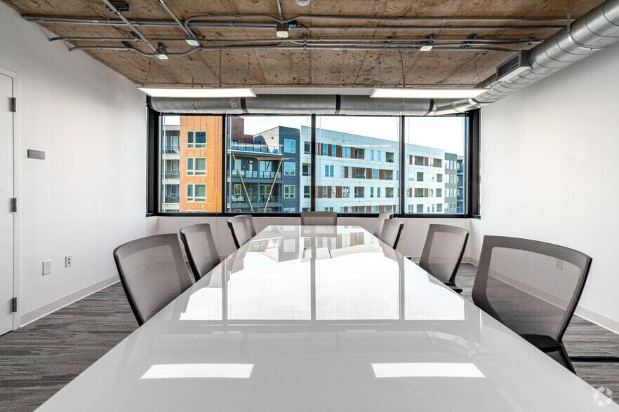 More Photos Of 1515 Mockingbird Ln, Charlotte Coworking Space