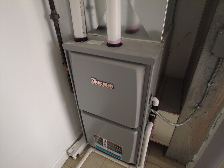 More Photos Of , Chicago Multifamily For Sale