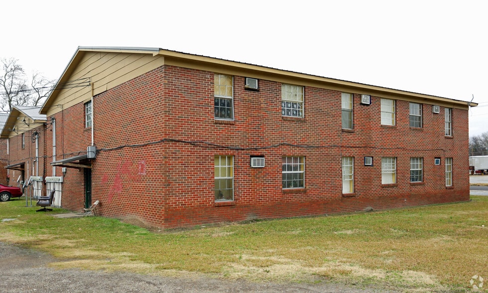 More Photos Of 203 E Chestnut St, Gadsden Apartments For Sale