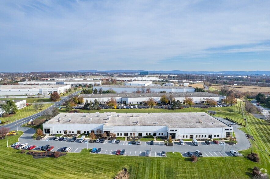 More Photos Of 7584 Morris Ct, Allentown Light Manufacturing For Lease