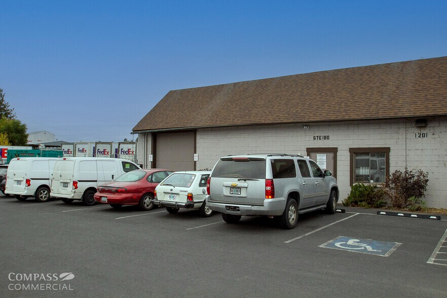 More Photos Of 1201 NE 2nd St, Bend Industrial For Lease