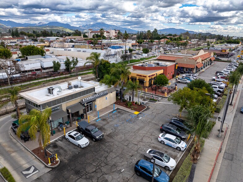 More Photos Of 1201 Truman St, San Fernando Storefront For Lease