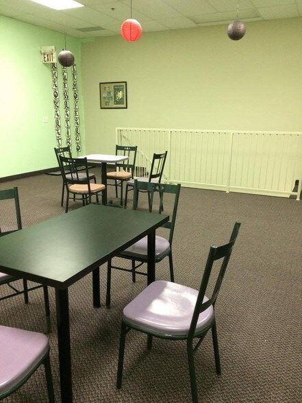 More Photos Of 570 Bryne Dr, Barrie Light Distribution For Lease