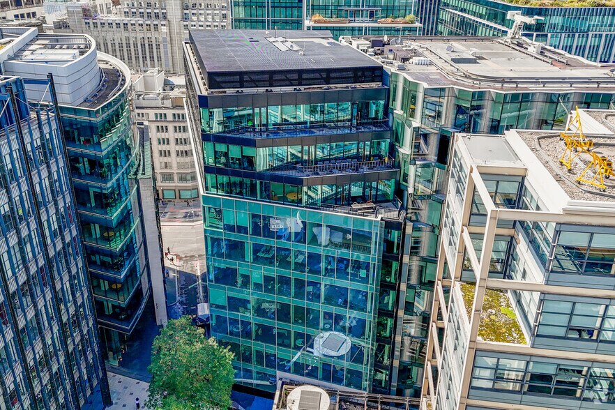 More Photos Of 20 Farringdon St, London Coworking Space