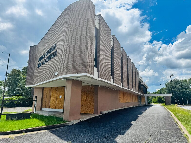 More Photos Of 1122 Gray Hwy, Macon-Bibb Medical For Sale