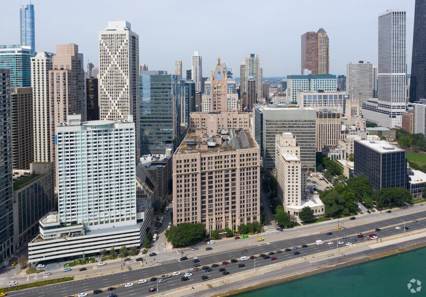 More Photos Of 680 N Lake Shore Dr, Chicago Medical For Lease