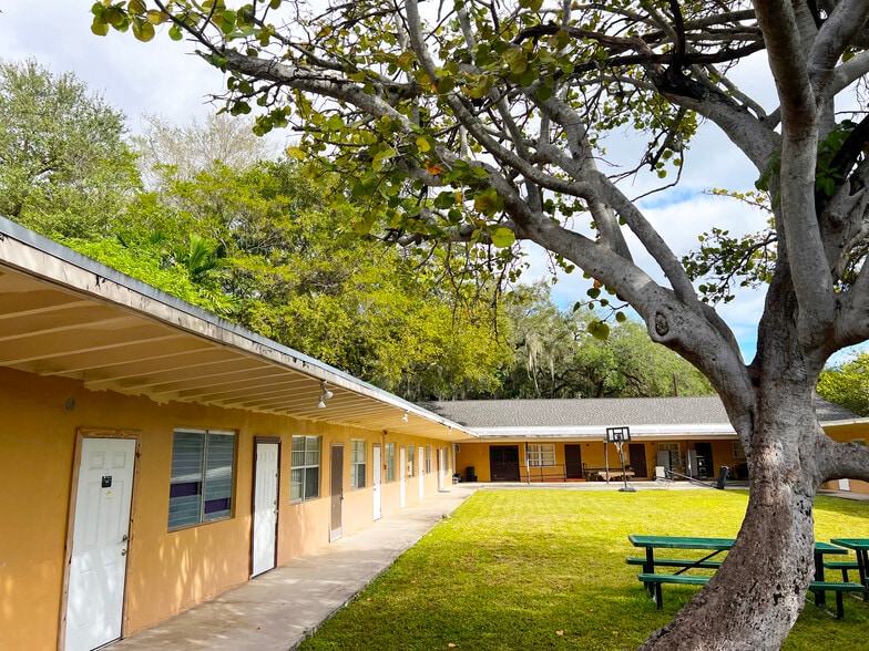 More Photos Of 910 132nd st, North Miami Religious Facility For Sale